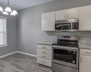 6020 Winterpointe Lane - Photo Thumbnail 13