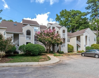 6020 Winterpointe Lane - Photo Thumbnail 5