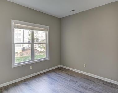 6020 Winterpointe Lane - Photo Thumbnail 25