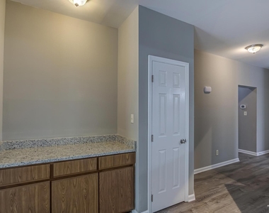 6020 Winterpointe Lane - Photo Thumbnail 19