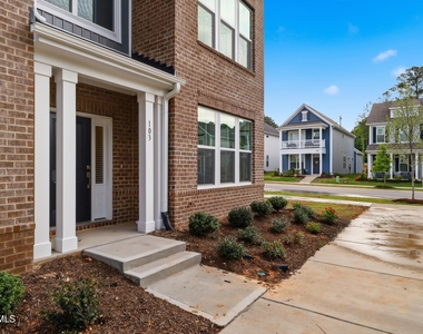 103 Frosted Iris Lane - Photo Thumbnail 29