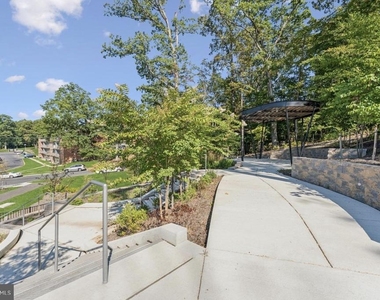 3427 Whippett Way Way - Photo Thumbnail 20