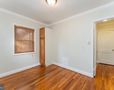 1609 Brisbane Street - Photo Thumbnail 6