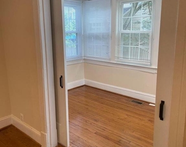 4605 Davidson Drive - Photo Thumbnail 3