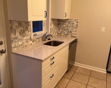 5226 Elliott Road - Photo Thumbnail 10