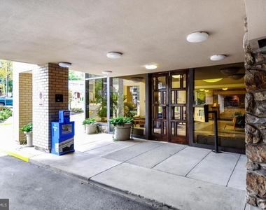 4242 East-west Highway - Photo Thumbnail 2