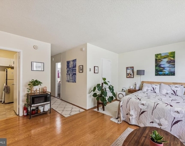 4242 East-west Highway - Photo Thumbnail 14