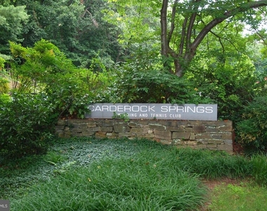 8206 Stone Trail Drive - Photo Thumbnail 49