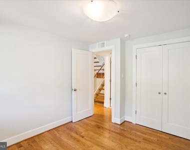 8206 Stone Trail Drive - Photo Thumbnail 45