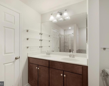 123 Copley Circle - Photo Thumbnail 18