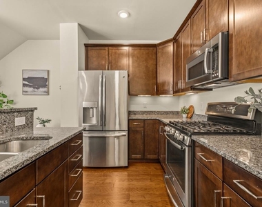 123 Copley Circle - Photo Thumbnail 17