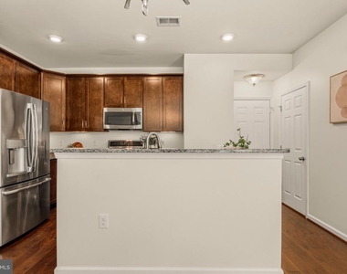 123 Copley Circle - Photo Thumbnail 21