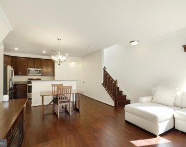 123 Copley Circle - Photo Thumbnail 3
