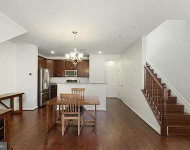 123 Copley Circle - Photo Thumbnail 7