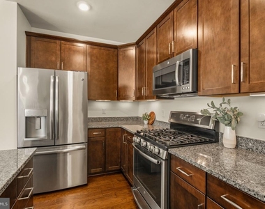 123 Copley Circle - Photo Thumbnail 18