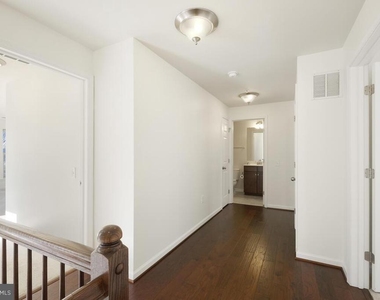 123 Copley Circle - Photo Thumbnail 14