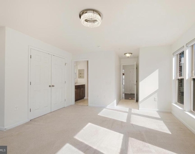 123 Copley Circle - Photo Thumbnail 16