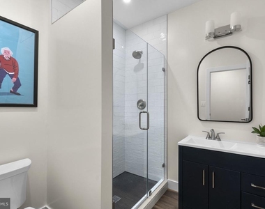 17601 Crystal Spring Terrace - Photo Thumbnail 35