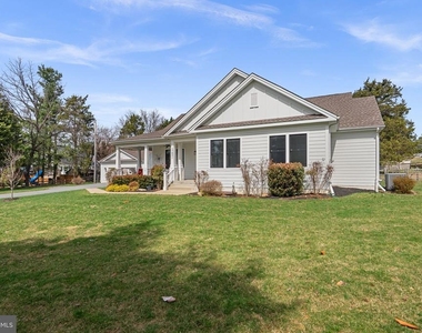 17601 Crystal Spring Terrace - Photo Thumbnail 1