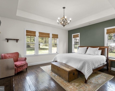 17601 Crystal Spring Terrace - Photo Thumbnail 18