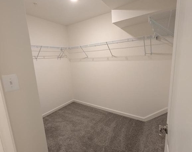 9926 Sir Barton Way Way - Photo Thumbnail 14