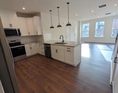 9926 Sir Barton Way Way - Photo Thumbnail 5