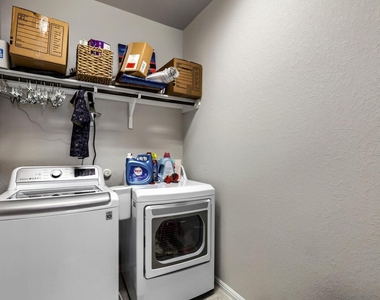 2432 Berryville Ln - Photo Thumbnail 25