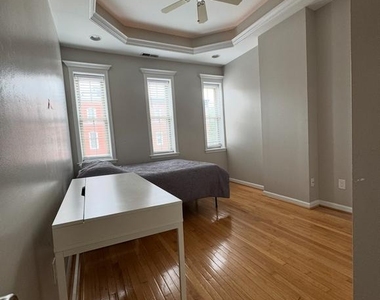 1746 S Hanover Street - Photo Thumbnail 7