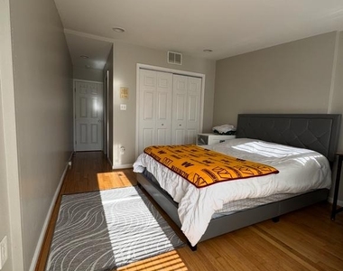 1746 S Hanover Street - Photo Thumbnail 12