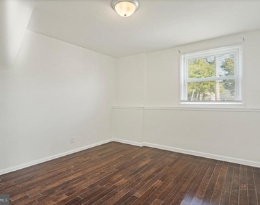 312 Hammonds Ferry - Photo Thumbnail 36