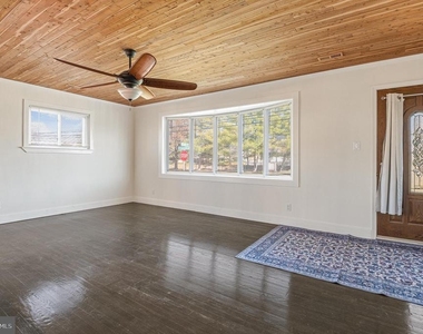 312 Hammonds Ferry - Photo Thumbnail 12