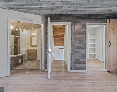 312 Hammonds Ferry - Photo Thumbnail 24