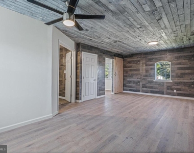 312 Hammonds Ferry - Photo Thumbnail 26