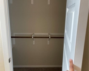 5604 Respinto Dr - Photo Thumbnail 2