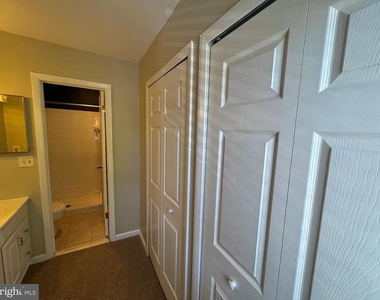 37 Rockwell Court - Photo Thumbnail 15