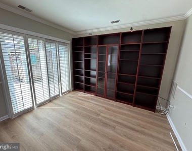 37 Rockwell Court - Photo Thumbnail 10