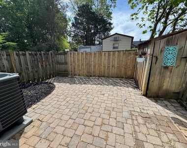 37 Rockwell Court - Photo Thumbnail 23