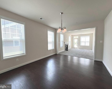 2634 Dragon Fly Way - Photo Thumbnail 9