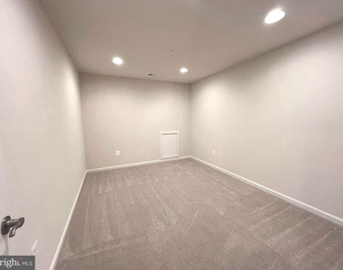 2634 Dragon Fly Way - Photo Thumbnail 19