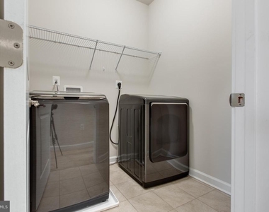 7311 Taylors Hill Lane - Photo Thumbnail 40
