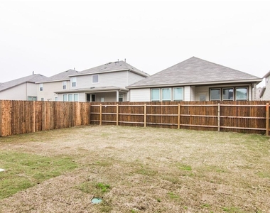 15912 Windroot St - Photo Thumbnail 31