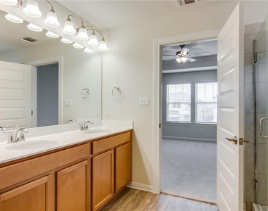 15912 Windroot St - Photo Thumbnail 22