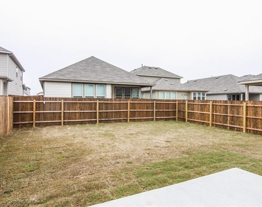 15912 Windroot St - Photo Thumbnail 30