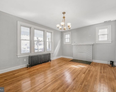 3216 22nd Street Ne - Photo Thumbnail 3