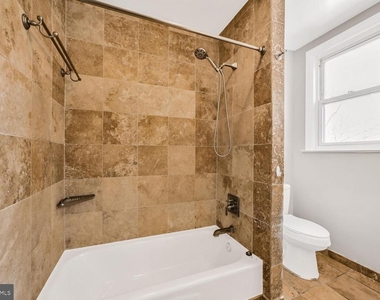 3216 22nd Street Ne - Photo Thumbnail 15