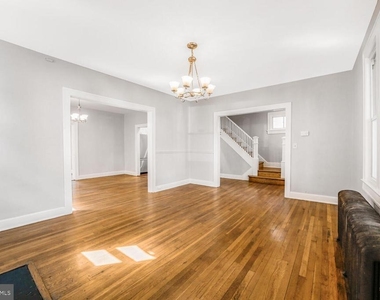 3216 22nd Street Ne - Photo Thumbnail 6