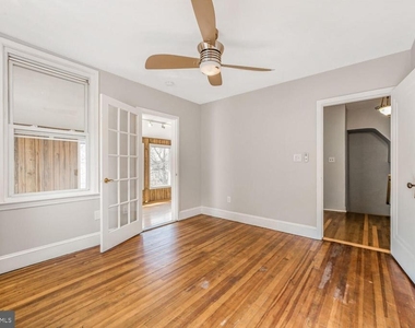 3216 22nd Street Ne - Photo Thumbnail 13