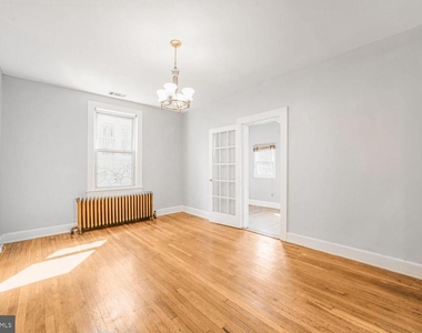 3216 22nd Street Ne - Photo Thumbnail 4