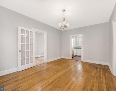 3216 22nd Street Ne - Photo Thumbnail 7