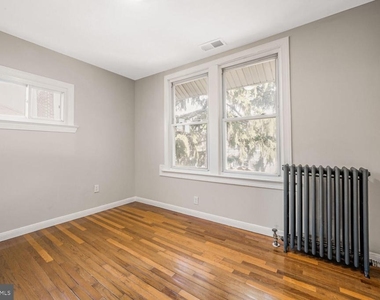 3216 22nd Street Ne - Photo Thumbnail 10